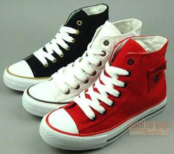 黑白红三色款隐形内增高鞋图片