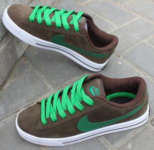 �������⺬������Ь������������������������Ϊ����Ь��һ��Ь��